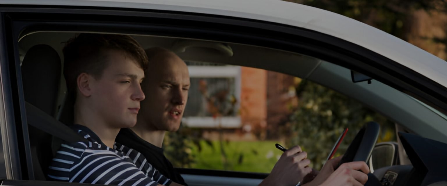 How Many Driving Lessons Do You Need in Manchester?